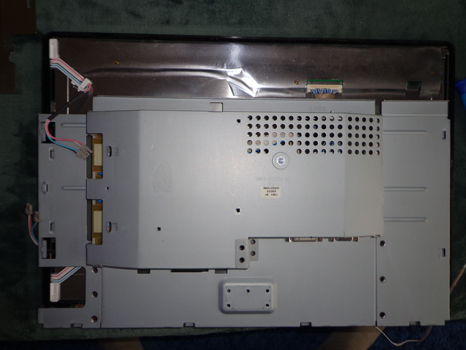 Разборка Samsung Syncmaster 931BW - снимаем задний блок