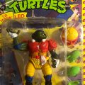 T.D. Tossin' Leo - The Pigskin Passin' Football Fighter! | Teenage Mutant Ninja Turtles (Sewer Sports All-Stars) - Playmates Toys 1991 фото-2