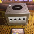 Игровая приставка Nintendo GameCube Limited Edition Platinum DOL-001 (б/у)